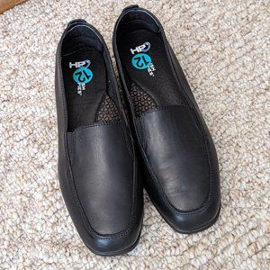 Hush Puppies Women's Heaven Loafer (slightly worn) - 12